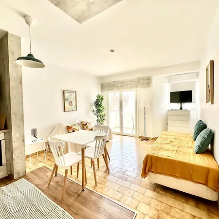 Apartment T1 No Centro Historico - Tenis Albufeira